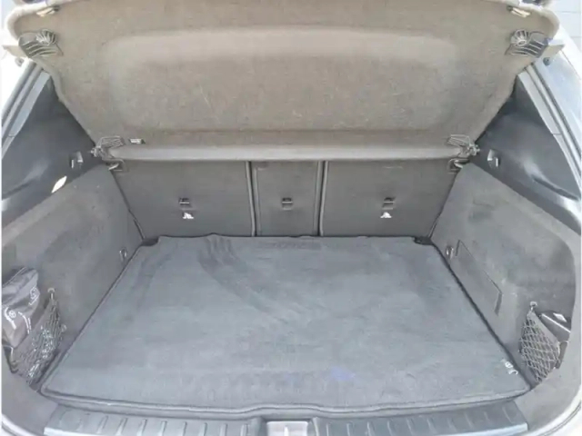 Mercedes Gla 180 d — photo 10