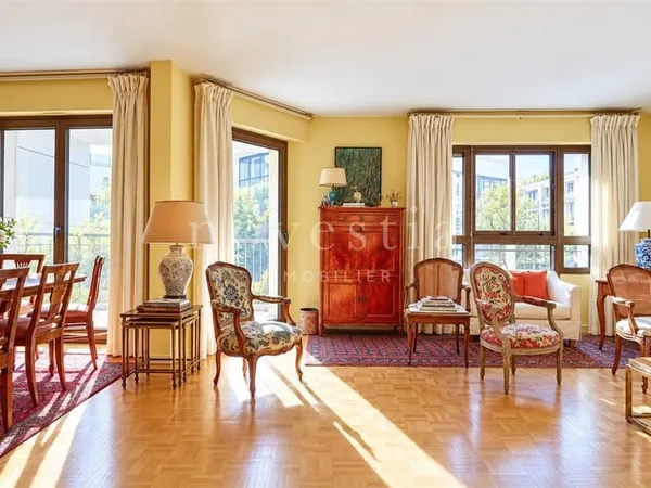 Un appartement de 4 pièces de 95 m²