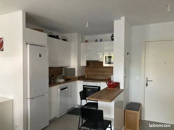 Appartement T3 bourg Sare