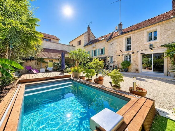 Maison 7 pièces 185 m²