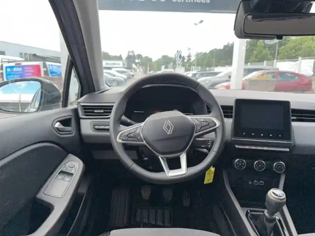 Renault Clio blue dci 100 ch gsr2 — photo 24
