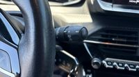 Peugeot 208 1.2 PureTech 100ch S&S Style EAT8 — photo 24