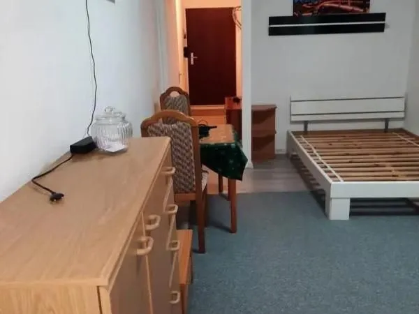 Studio 1 pièce 20 m²