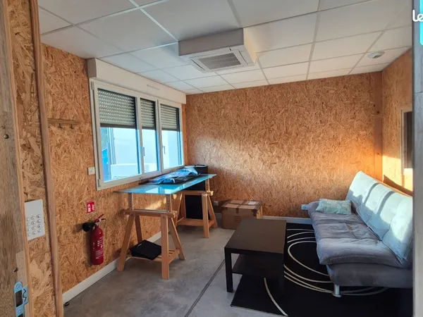Bureau indépendant à louer - Rezé Océane - 350€ HT/mois