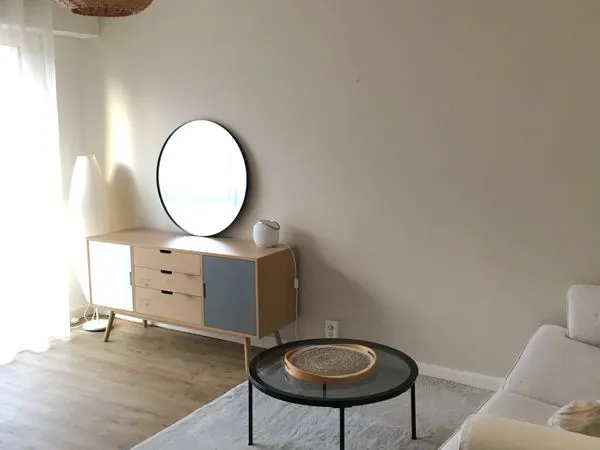 APPARTEMENT T2 meublé + parking NANTES HYPER CENTRE, aux bords de l'ERDRE, Arrêt de tram St Mihiel