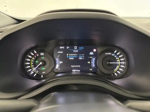 Jeep Renegade 1.3 turbo t4 190ch 4xe limited at6 — photo 16