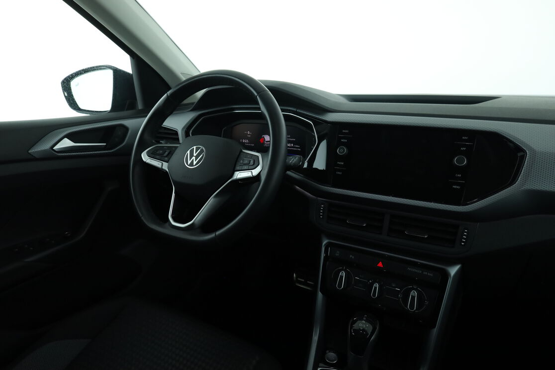 Volkswagen T-Cross 1.0 TSI Active DSG — photo 12