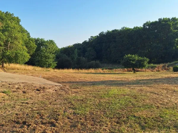 Terrain 672 m² SADIRAC