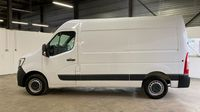 Renault Master F3500 L2H2 2.3 Blue dCi 135ch Confort Euro6 — photo 8
