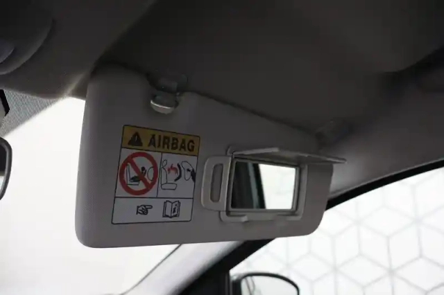 Dacia Sandero eco-g 100 gsr2 — photo 48