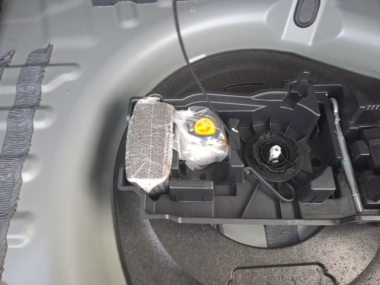 Ds Ds 7 crossback crossback bluehdi 180 eat8 performance line+ — photo 12