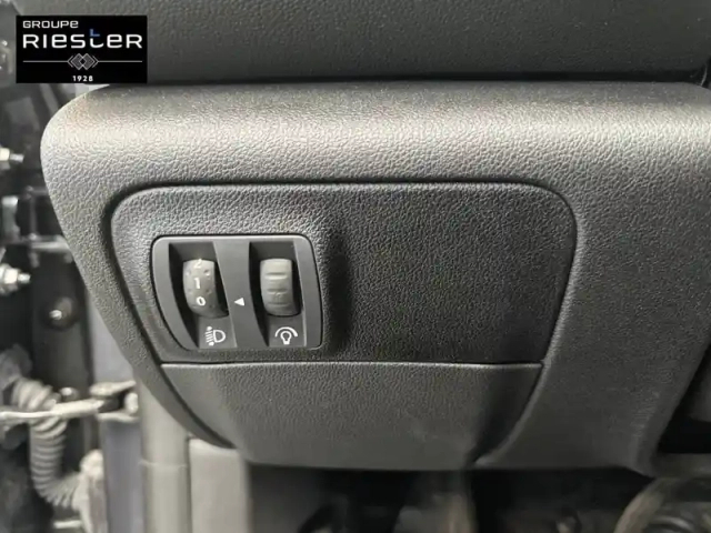 Renault Megane mégane iv berline tce 140 edc fap - 21n — photo 22