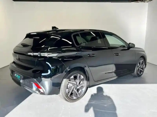 Peugeot 308 1.2 puretech 130ch s&amp;s allure pack eat8 — photo 3