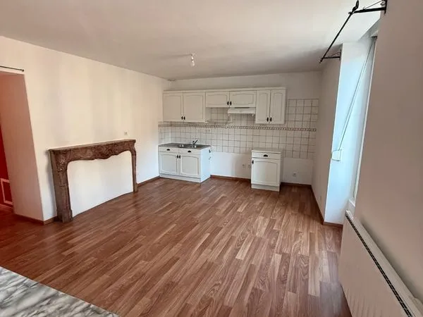 Appartement 90 m2 , terrain
