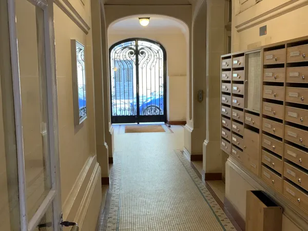 35m² , Mairie de Levallois 2pcs