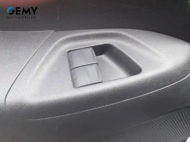 Peugeot 108 vti 72ch s&amp;s bvm5 — photo 32