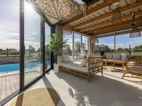Maison 6 pièces 180 m²
