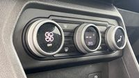 Dacia Sandero 1.0 TCe 90ch Journey — photo 15