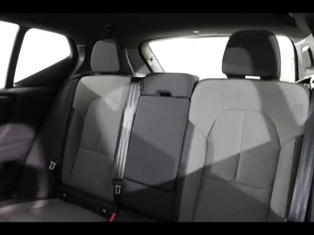 Volvo Xc40 t5 recharge 180 + 82ch plus dct 7 — photo 13