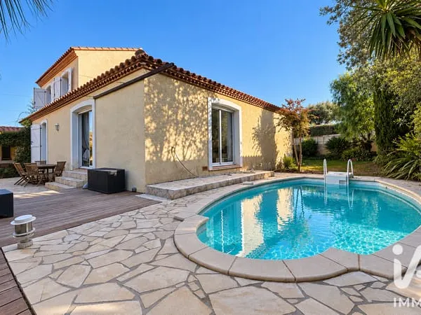 Maison 5 pièces 143 m²