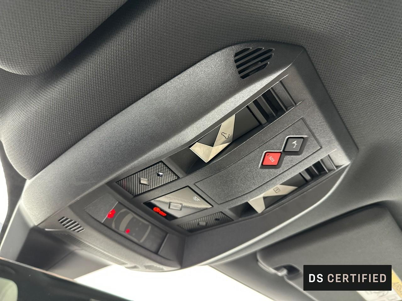 Ds Ds 7 crossback hybride rechargeable e-tense 300 eat8 4x4 opera — photo 37