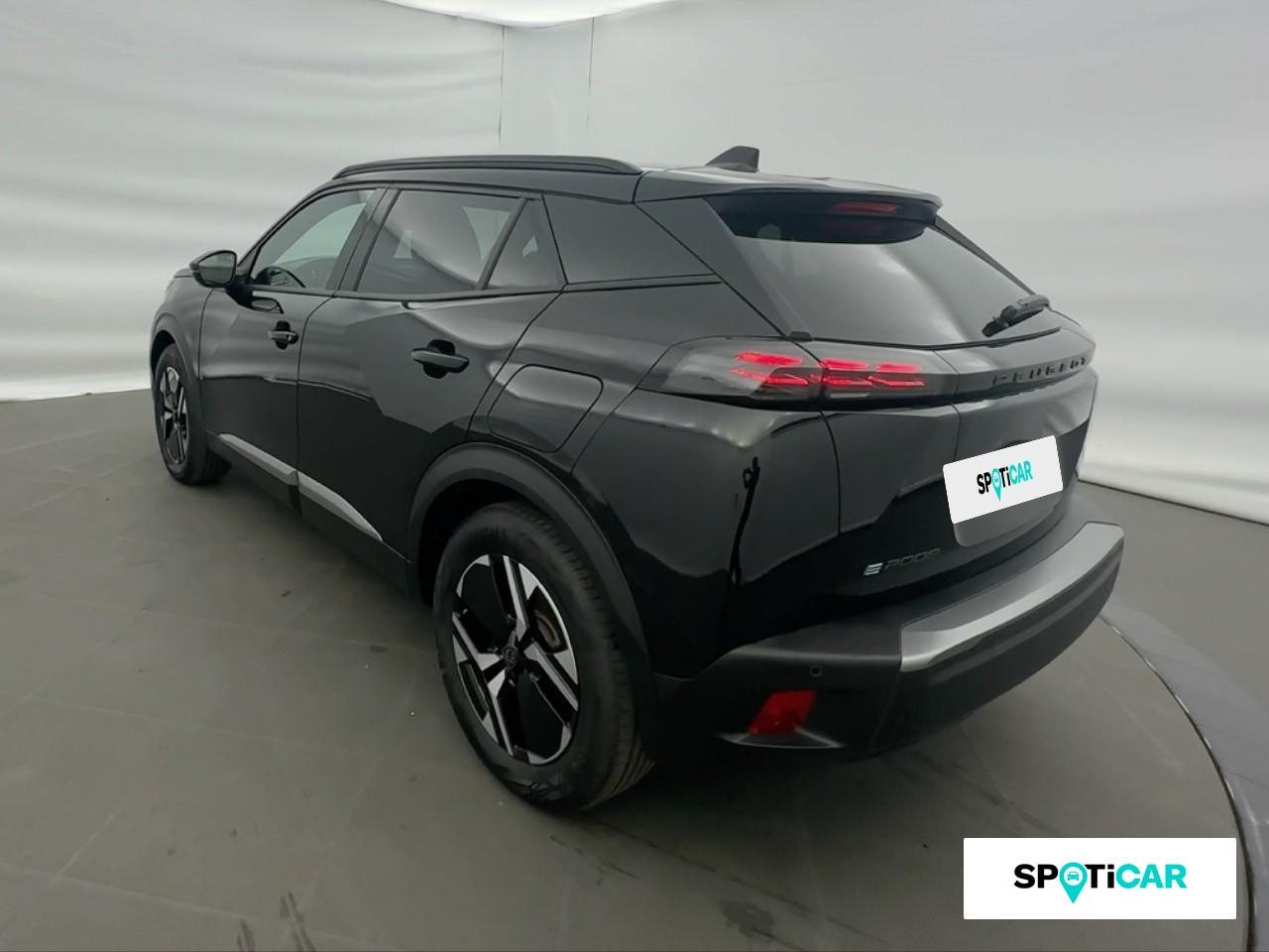 Peugeot 2008 e-2008 156ch 54 kwh allure — photo 7