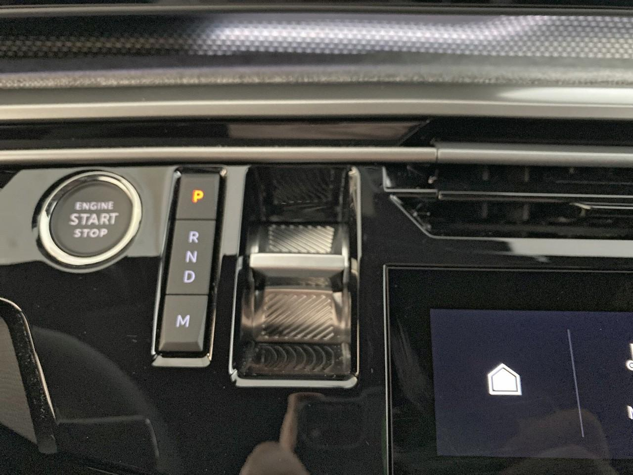 Peugeot 5008 hybrid 145 ch e-dcs6 gt — photo 15