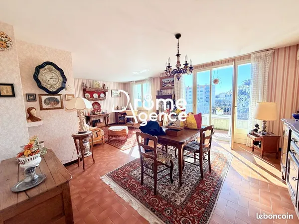 Appartement 4 pièces 77 m²