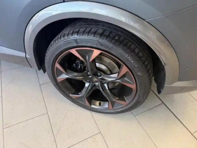 Cupra Formentor 1.4 e-hybrid 245ch vz dsg6 — photo 9
