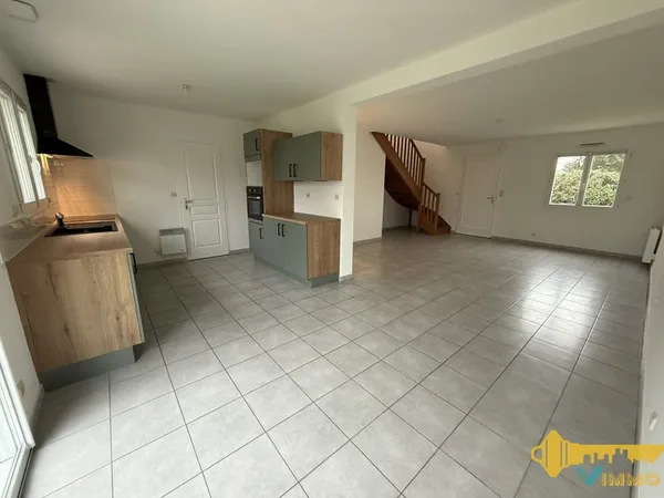 Maison 84,28m2 - 3ch, 1 salle de bains, Buanderie, Garage -