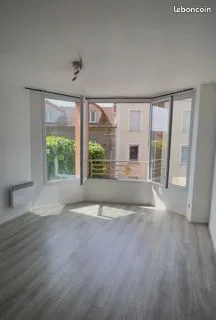 T2 meublé 40 m² - Gare à 2 min à pied - À 30 min de Paris - 920 CC