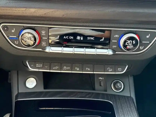 Audi Q5 sportback 50 tfsie 299 s tronic 7 quattro — photo 28