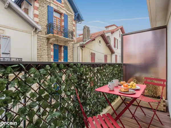 À vendre - Charmant studio avec balcon et box - Quartier Bibi Beaurivage, Biarritz