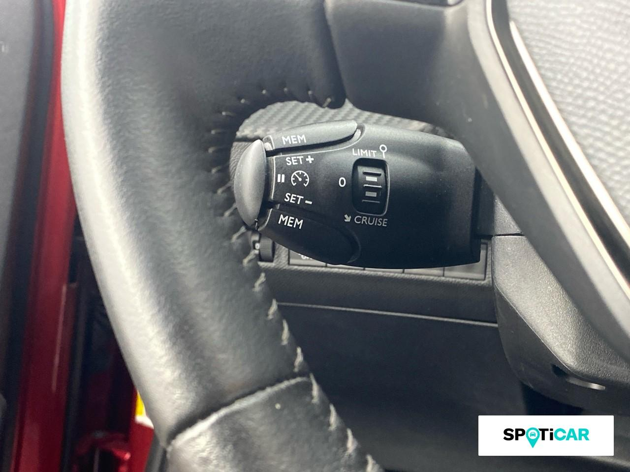 Peugeot 2008 1.2 puretech 100ch s&s style — photo 16