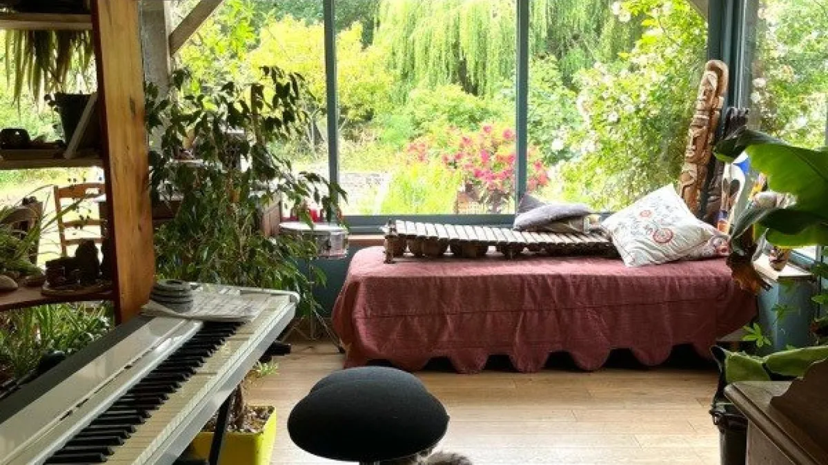 Photo 6