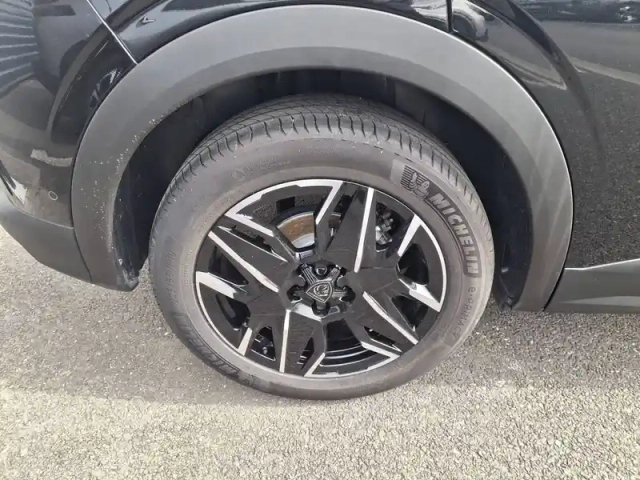 Peugeot 3008 hybrid 136 e-dcs6 — photo 12
