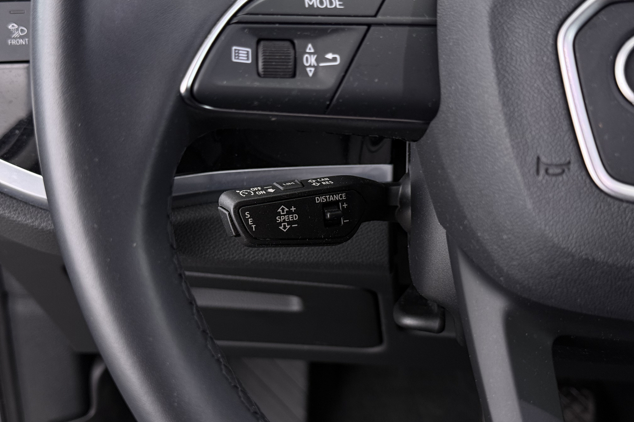 Audi Q3 — photo 20