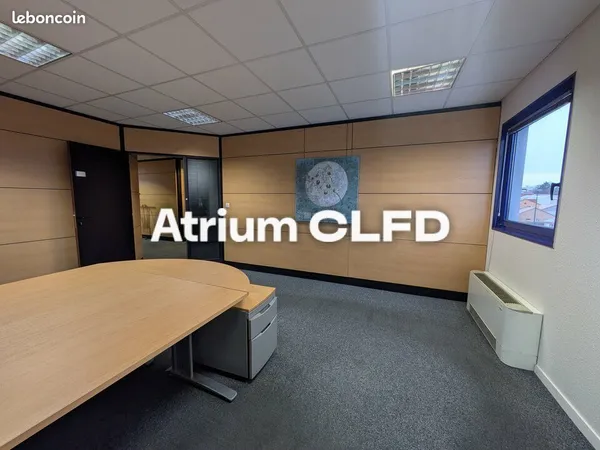 Bureaux 125 m² CLERMONT FERRAND