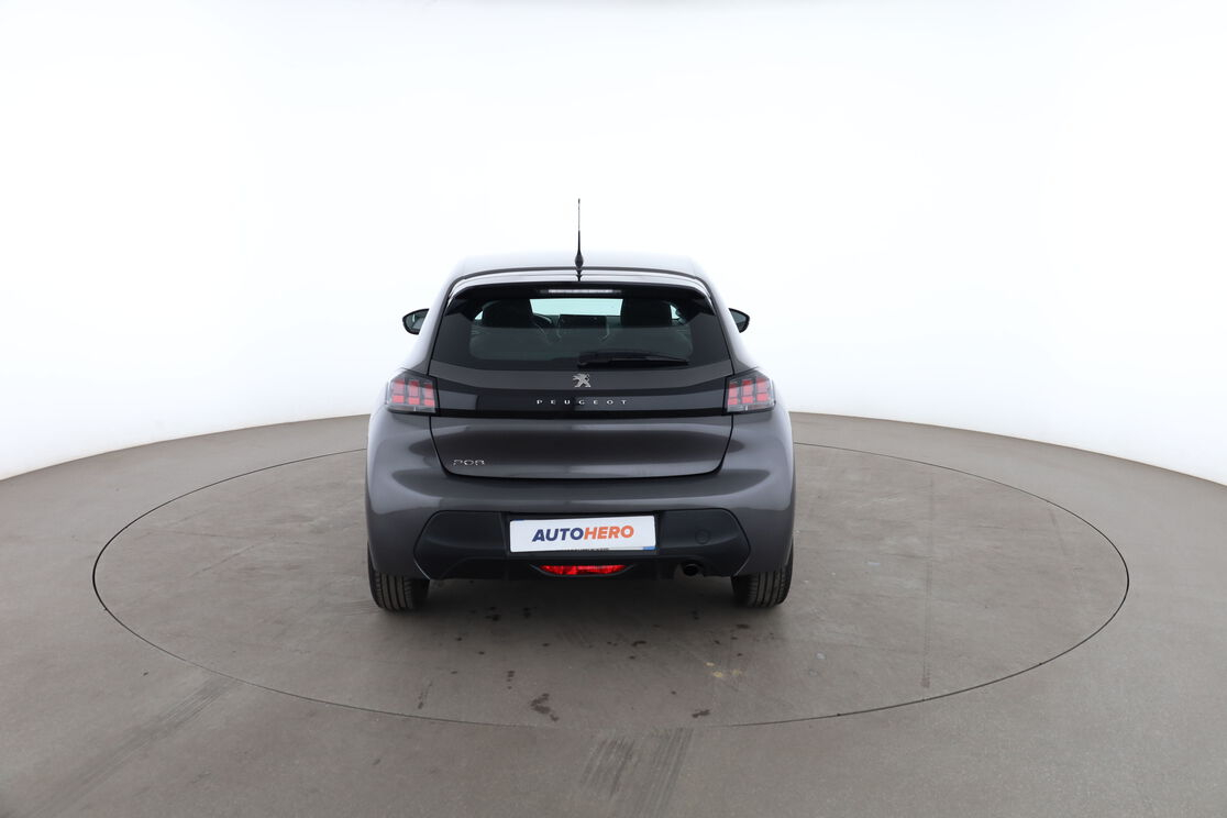 Peugeot 208 1.5 Blue-HDi Active — photo 4