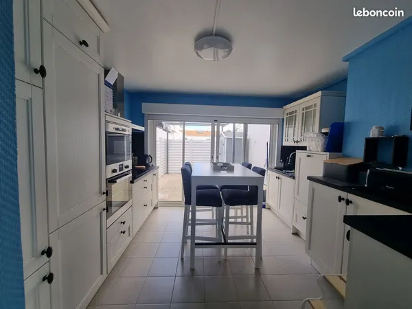 Maison 3 chambres, terrasse, 250M plage avec accès direct