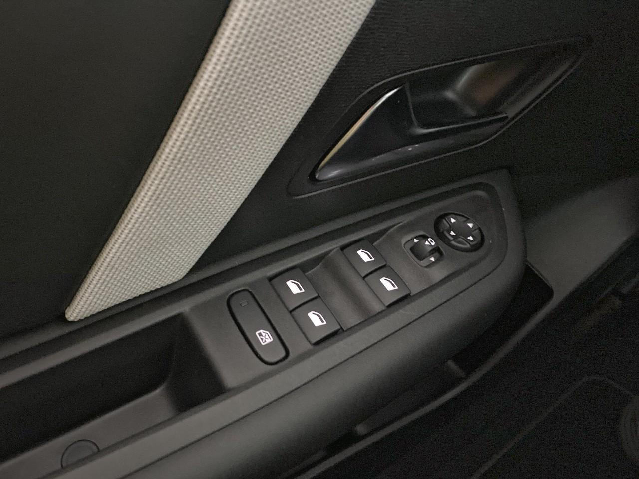 Citroën C4 hybride 145 ch e-dcs6 max — photo 20