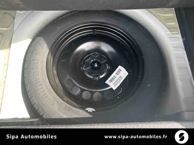 Opel Corsa 1.4 90 ch — photo 11
