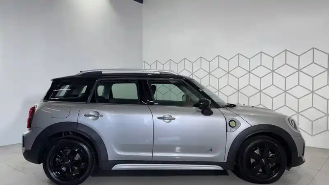 Mini Mini countryman 125 - 95 ch all4 bva6 — photo 5