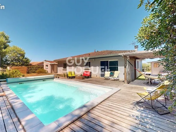 Propriété 4 pièces 131 m²
