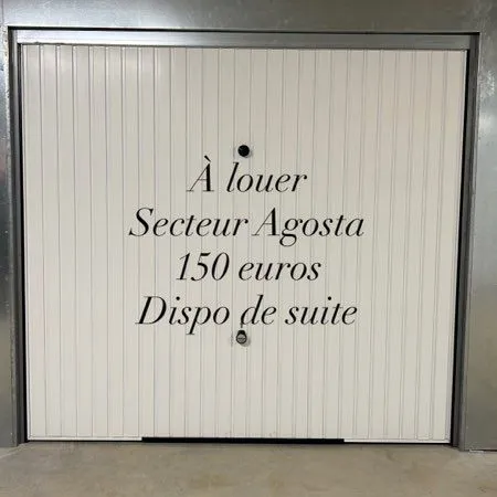 Box fermé 14 m2