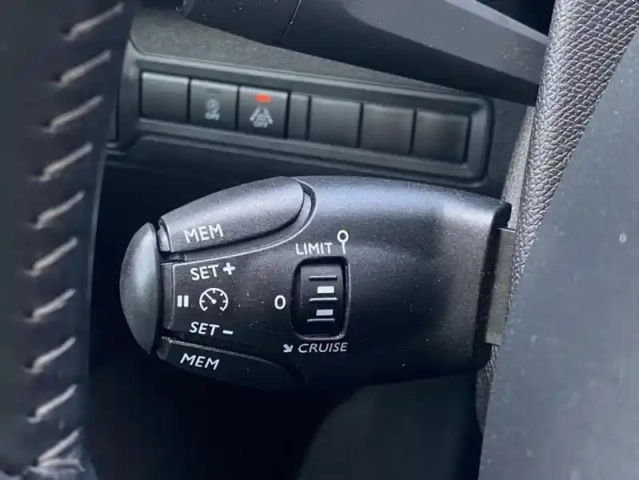 Peugeot 308 ii bluehdi 130 s&amp;s active business — photo 24