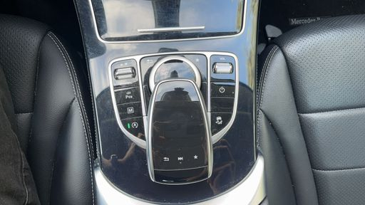 Mercedes Classe GLC 250 i 211 4Matic 9G-Tronic - Base – 2017 – 22374 km – Essence – Boîte Automatique — photo 13