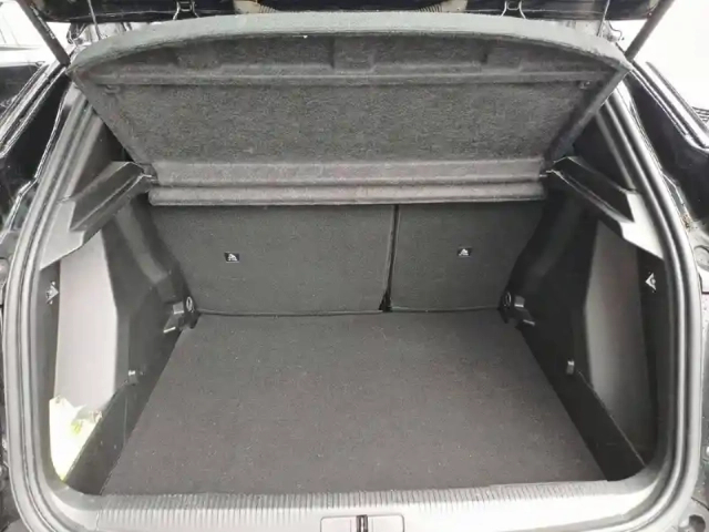 Peugeot 2008 puretech 100 s&amp;s bvm6 — photo 6