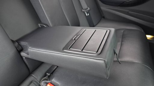 BMW Serie 3 330e 252 BVA8 - Luxury – 2016 – 152763 km – Hybride rechargeable – Boîte Automatique — photo 5