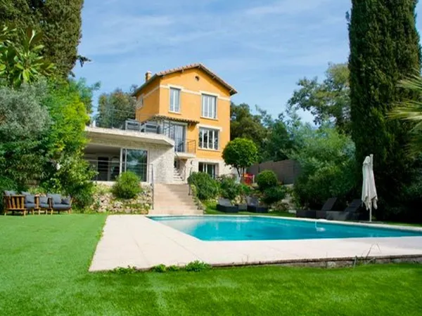 Maison 5 pièces 130 m²
